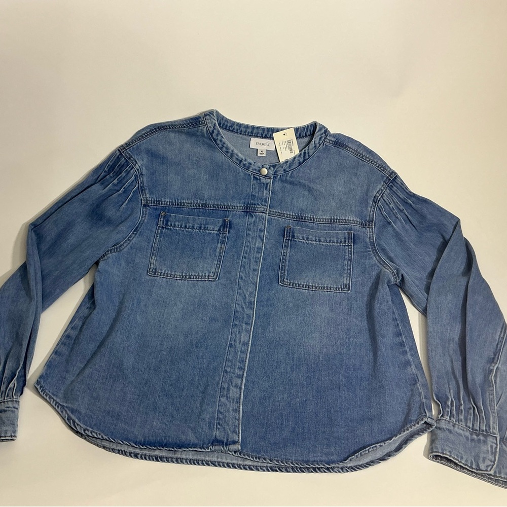 NWT Evereve Brand Blue Snap Down Jean Shirt/Jacket